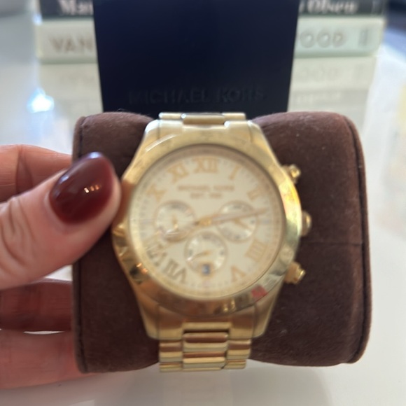 MICHAEL KORS Gold Chronograph Link Watch - Picture 3 of 4